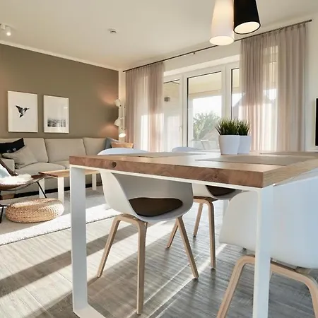 Nordbudje, Am Alten Deich 14 8 * ダンガスト